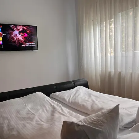 Xili's & Free Private Parking Apartment