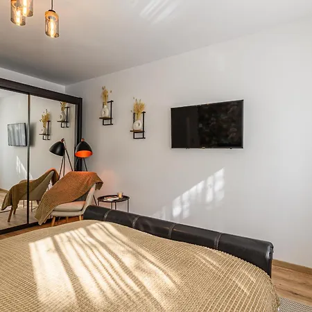 Apartament Xili's & Free Private Parking *