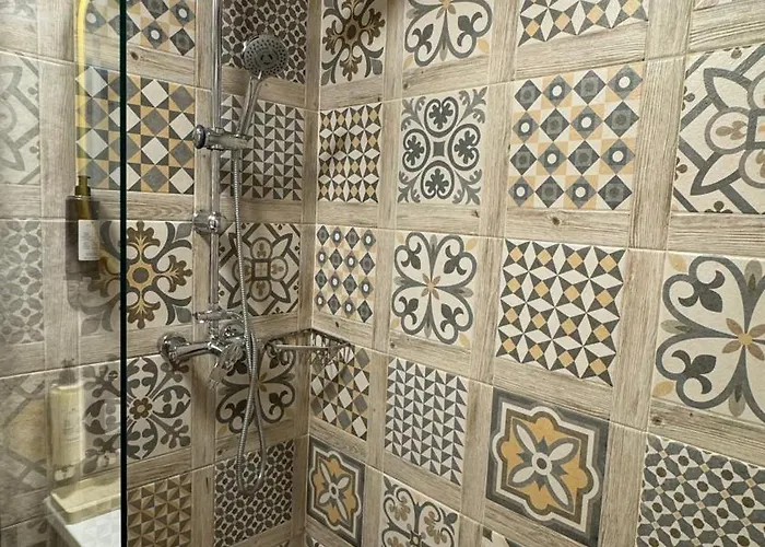 Xili's & Free Private Parking Apartment *